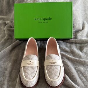 Kate Spade Cream Patterned Loafers